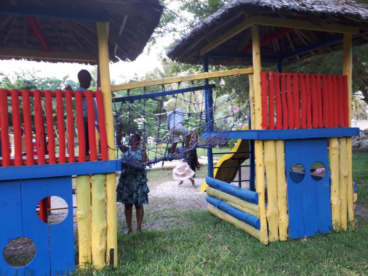Kijiji Beach Resort Dar es Salaam Luaran gambar